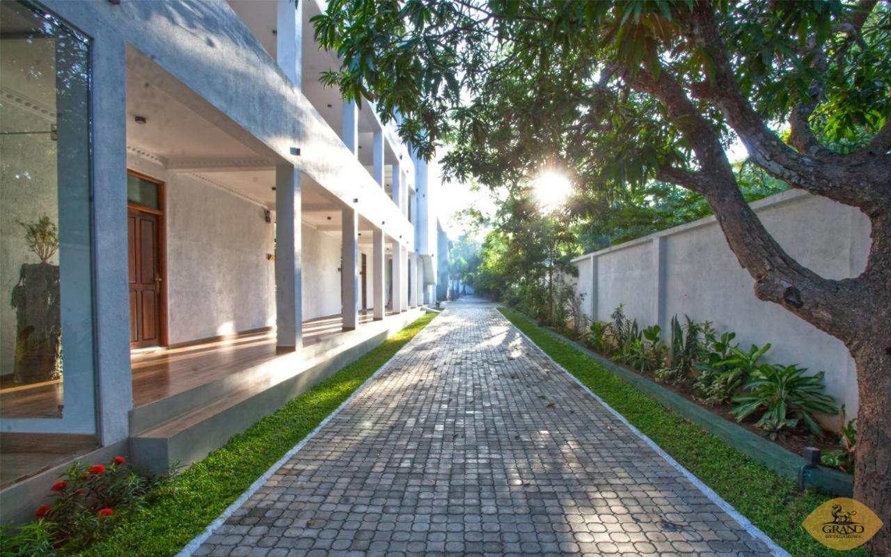 Grand Detagamuwa Hotel Kataragama Εξωτερικό φωτογραφία